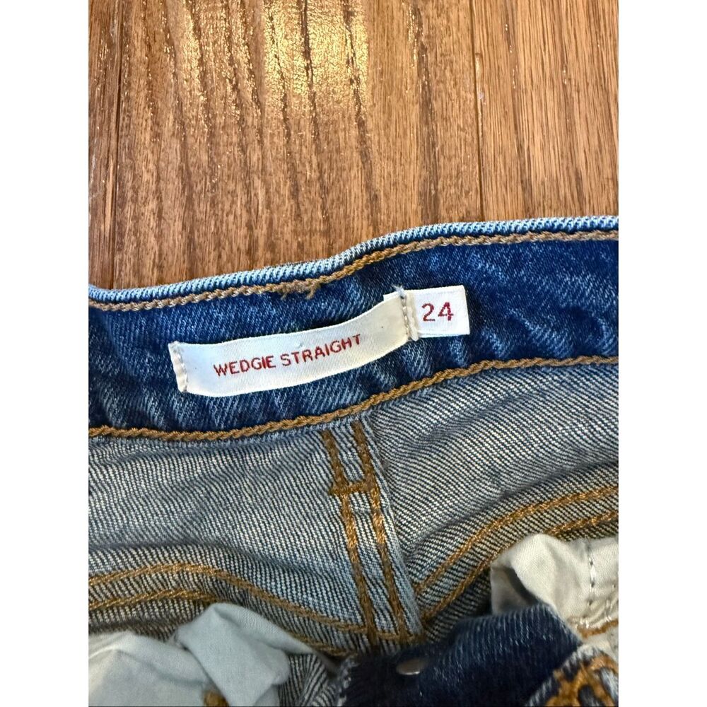 Levi’s wedgie straight high rise button fly raw hem jean size 24 - Picture 5 of 10